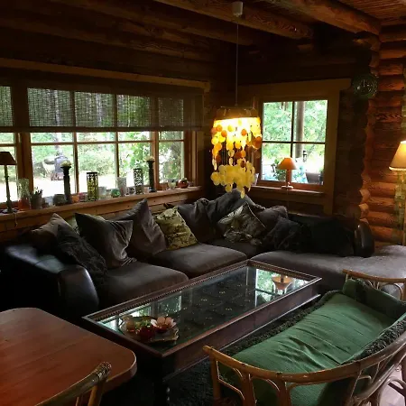 Neti Holiday House *